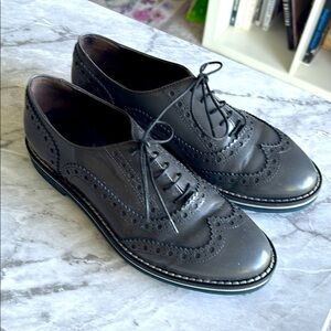 Great condition  Attilio Giusti Leombruni women’s grey leather brogues size 38.5